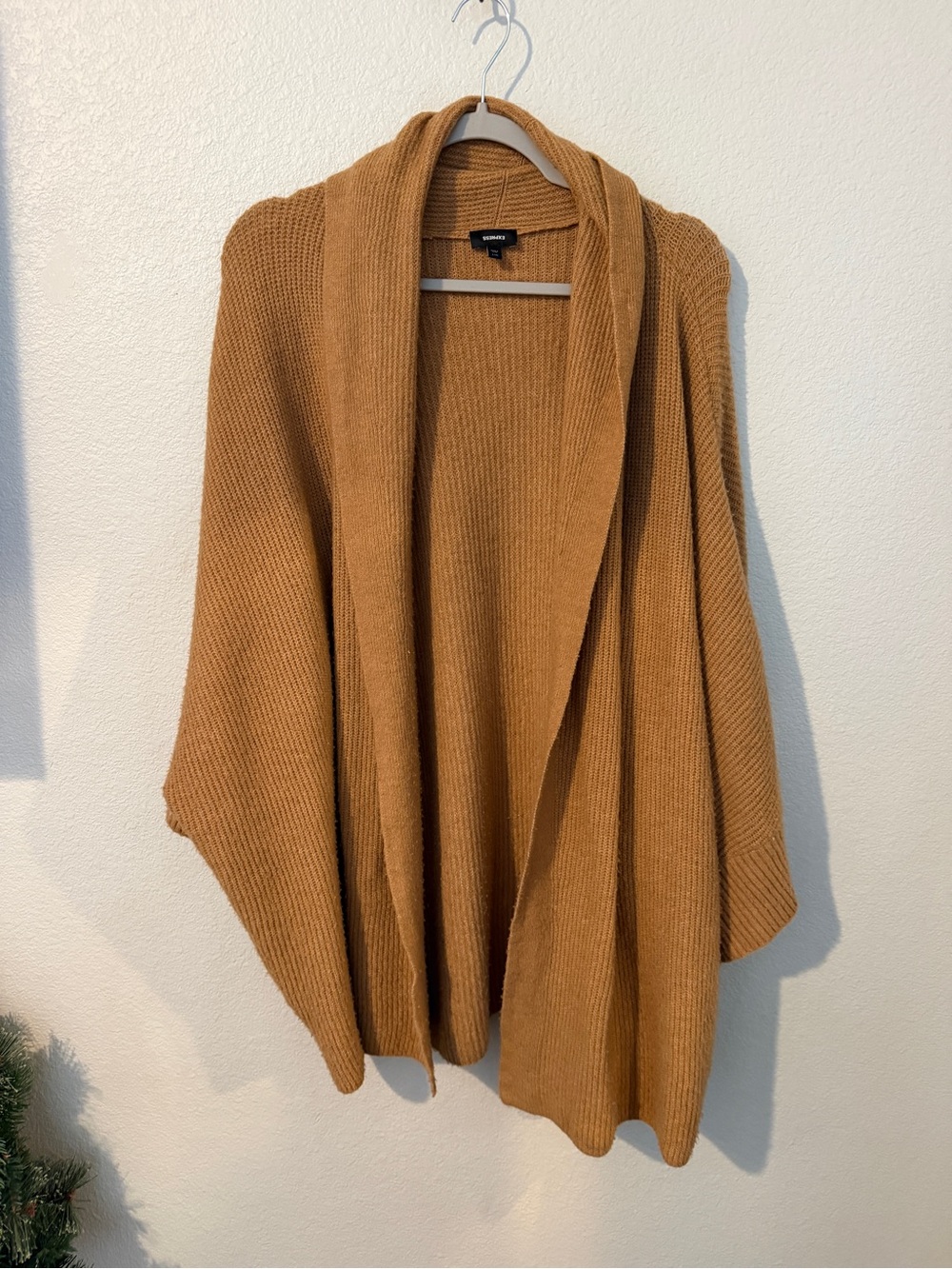 Express Open-Front Camel/Tan Knit Shawl Cardigan 24% Wool